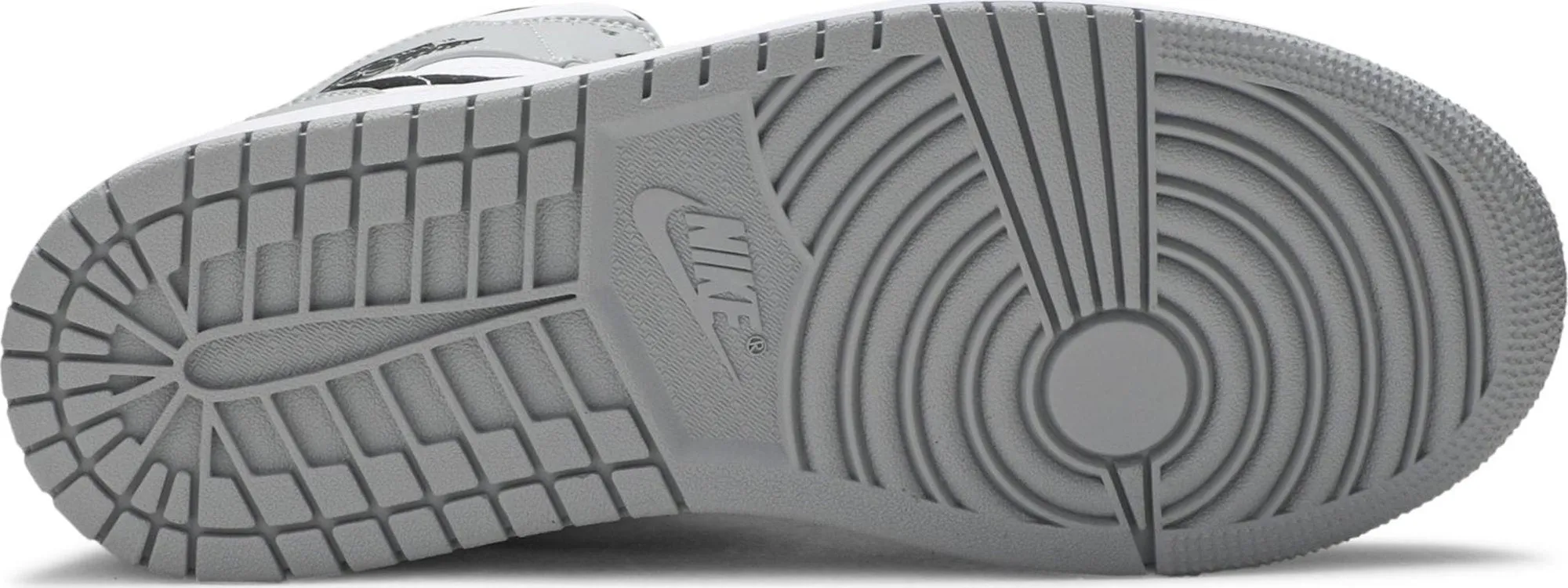 Air Jordan 1 Mid 'Light Smoke Grey'