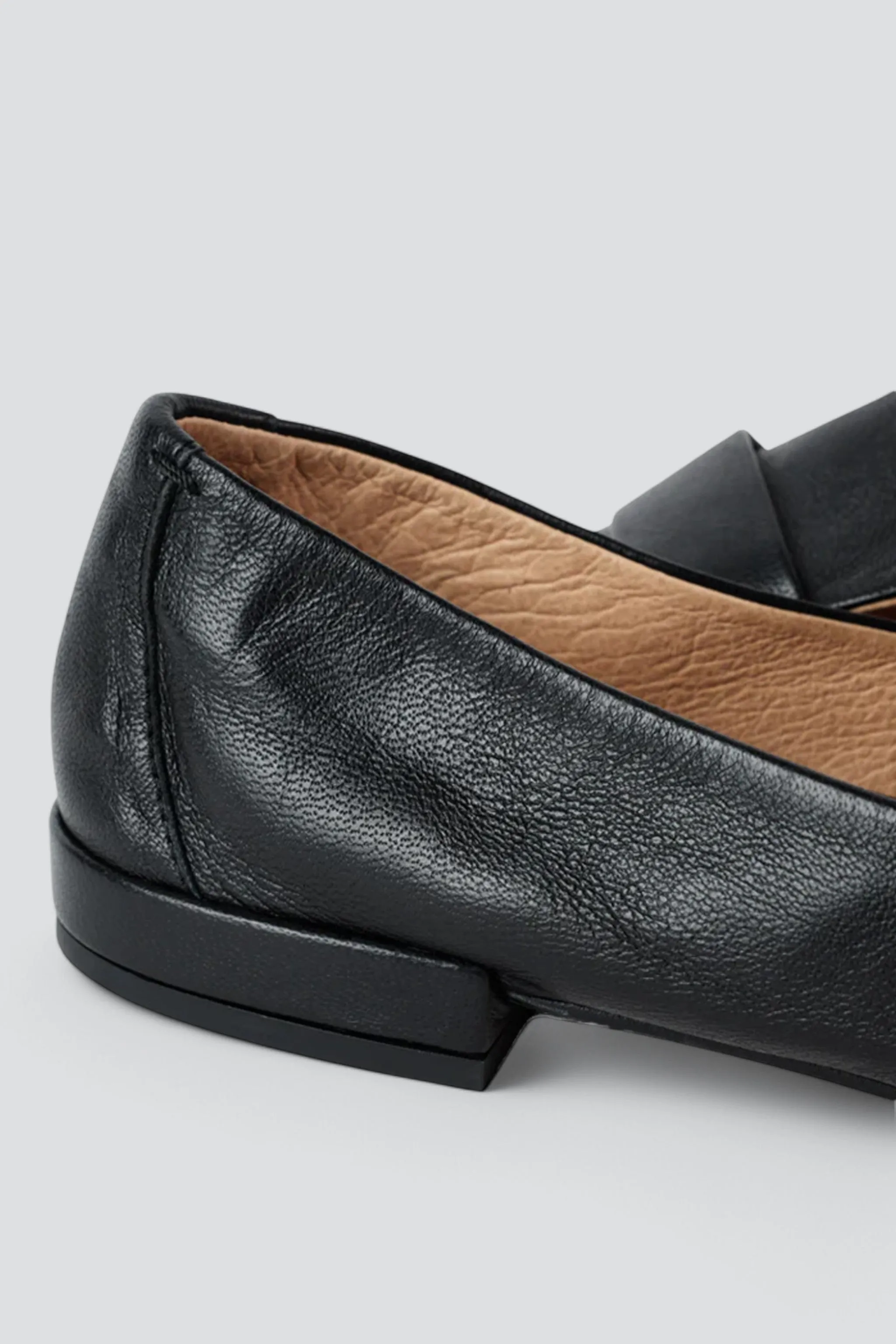 Black Pinky Loafer