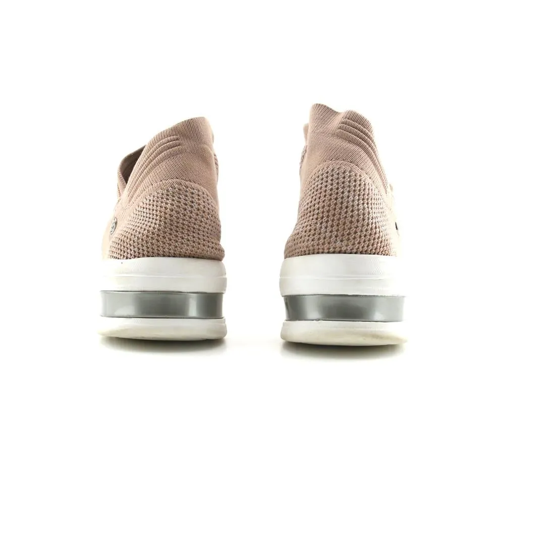 BZEES ROMANCE ENGINEERED KNIT