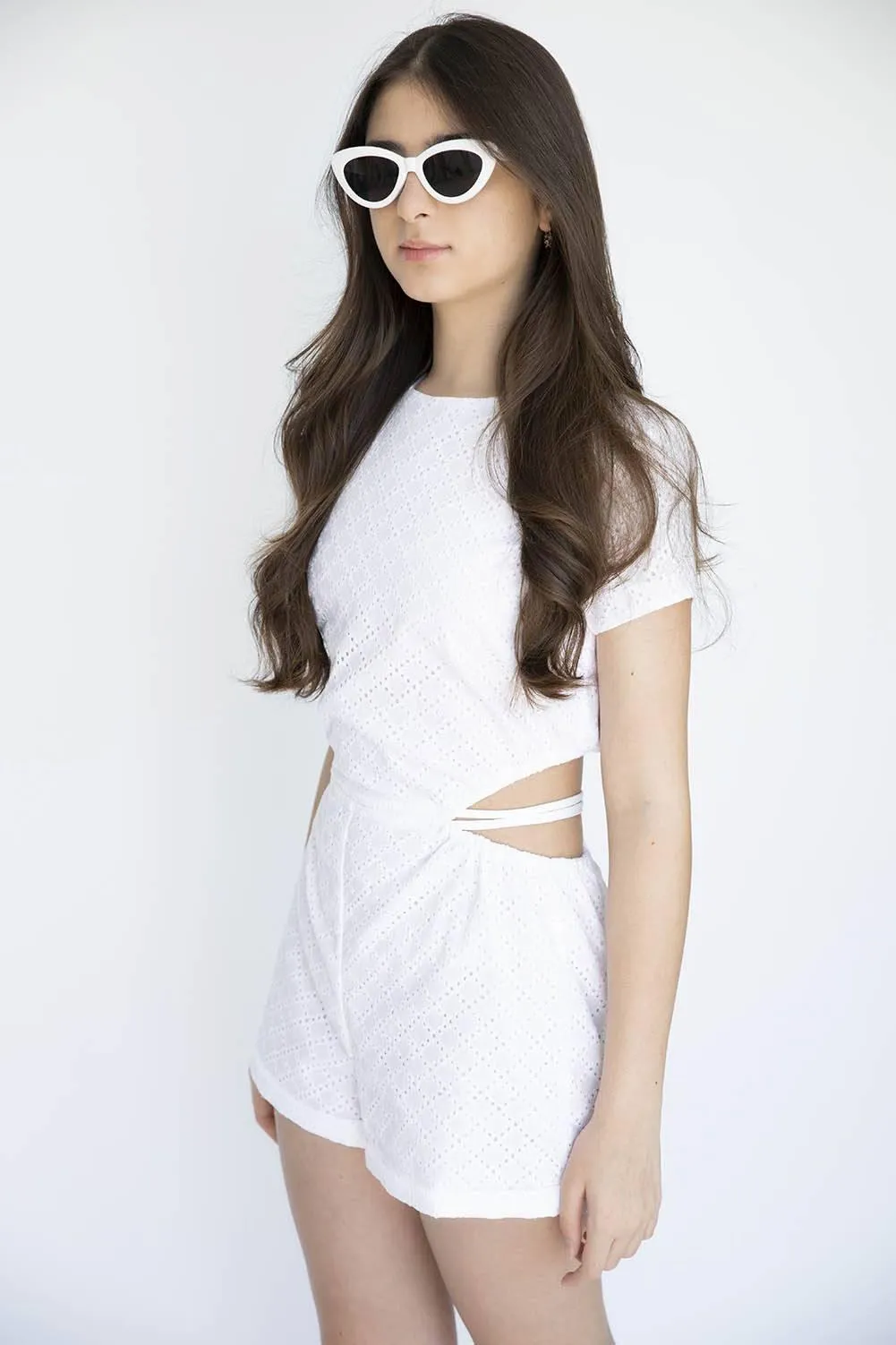 Copy of MEET-MARIE TWEEN Maria White Embroidered Romper Cotton Cutout