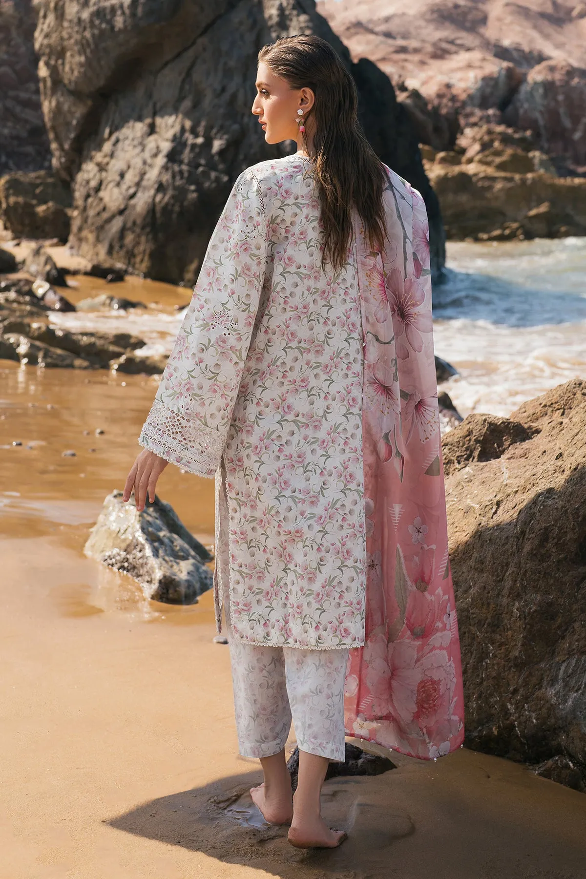 EMBROIDERED PRINTED LAWN UF-4115