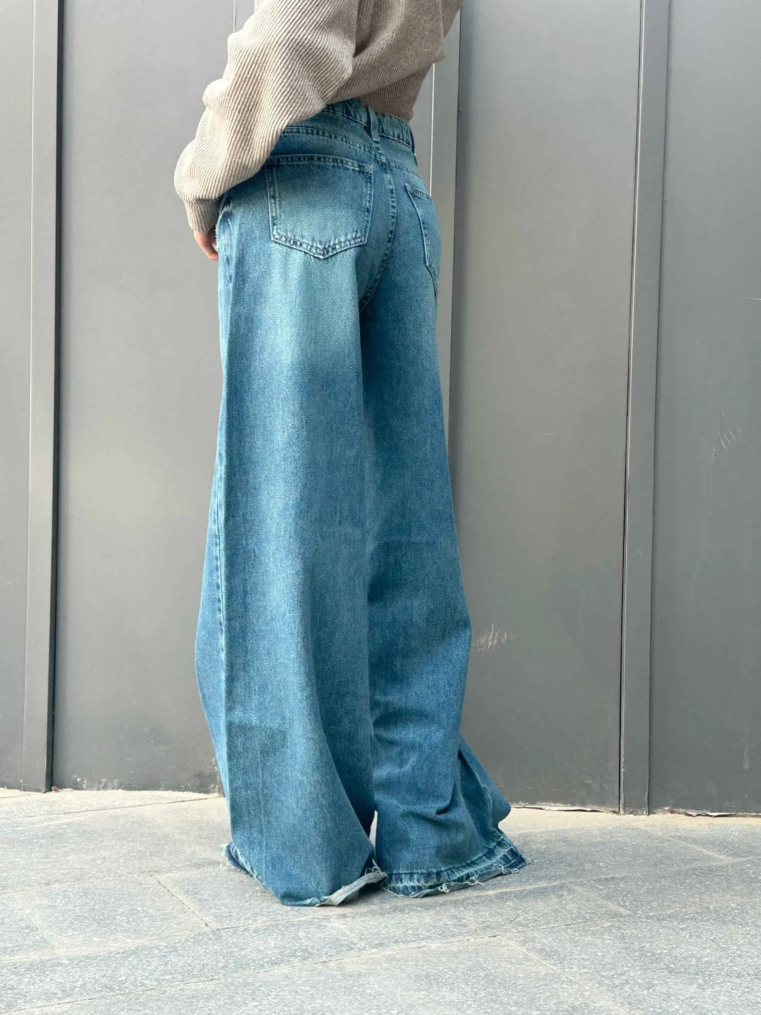 Extreme Wide Leg - Mid Vintage Blue Green Raw Hems Jeans.