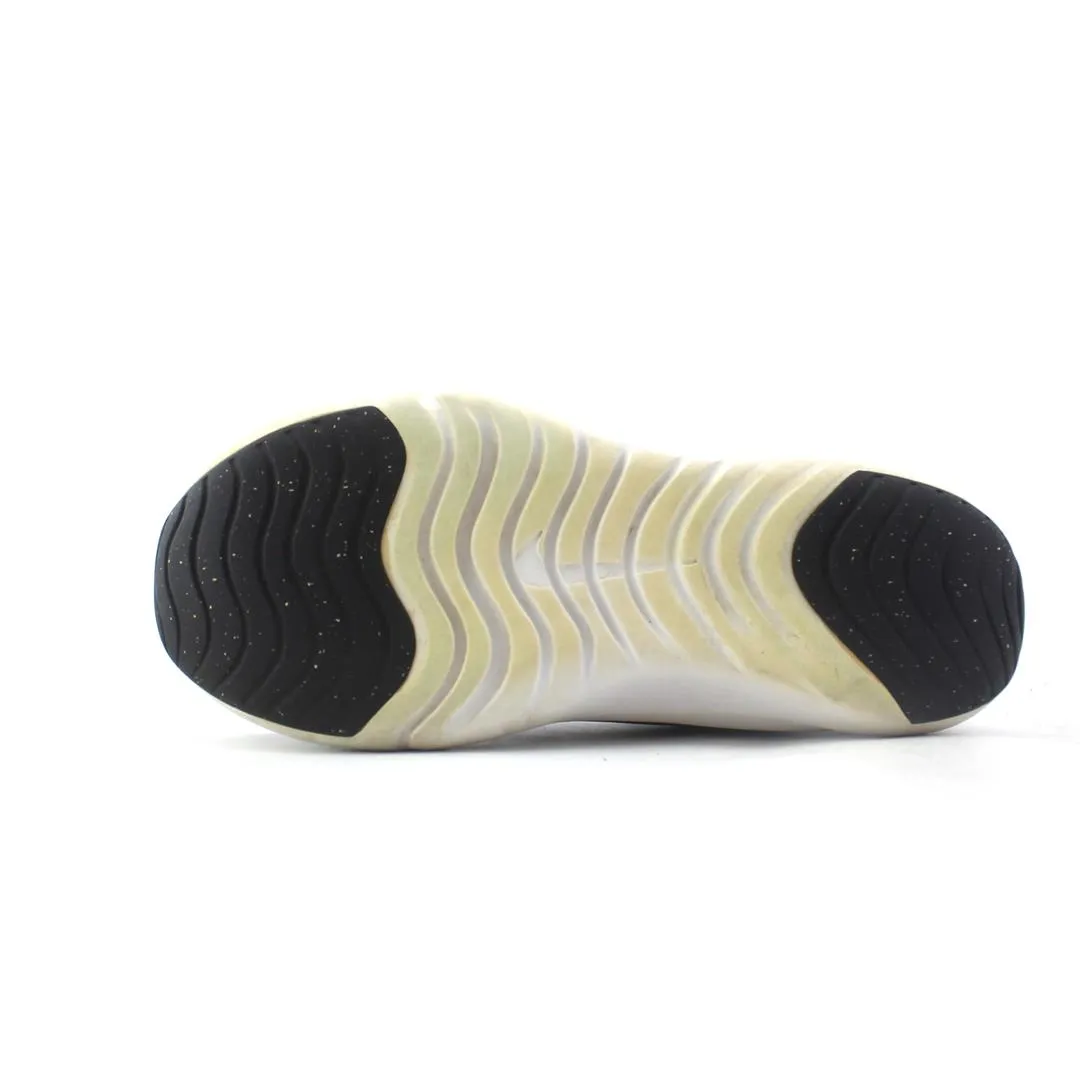 NIKE  FLEX PLUS SE