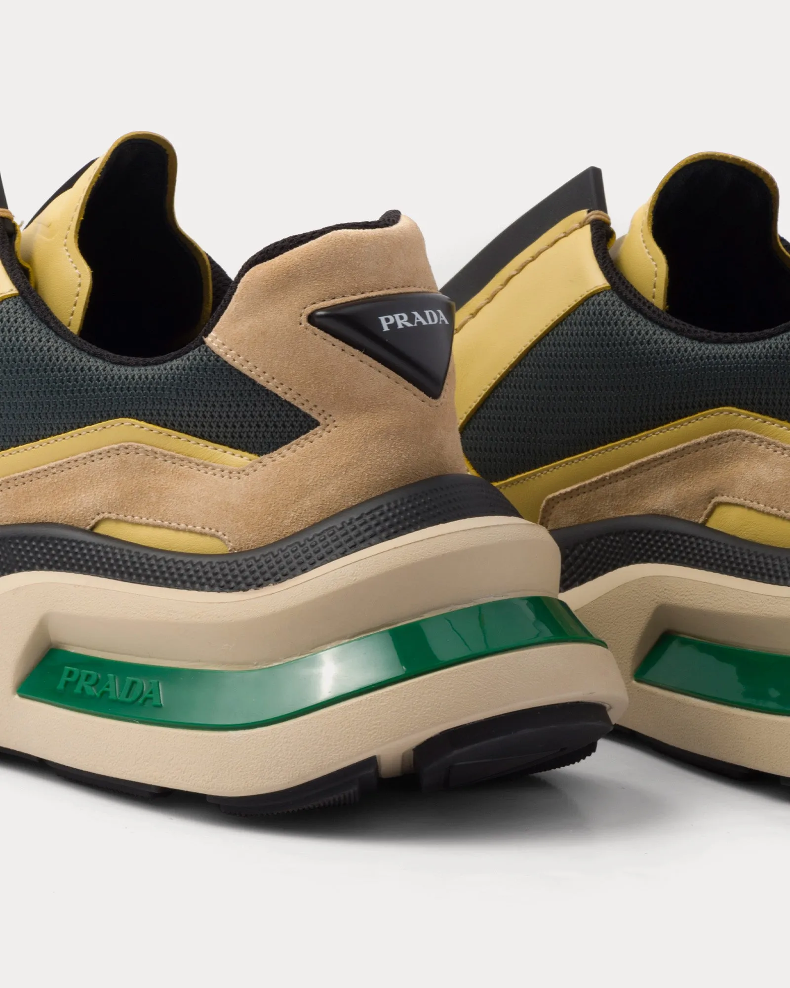 Systeme Brushed Leather with Bike Fabric & Suede Elements Vanilla / Anthracite Low Top Sneakers